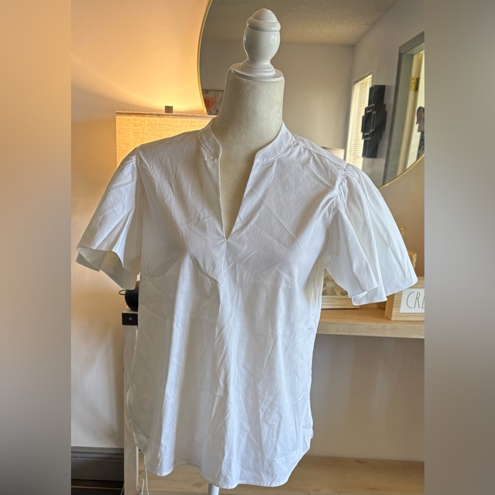 NWT Chico’s White Puff Sleeve V-Neck Top – Size 0.5 (S/M)